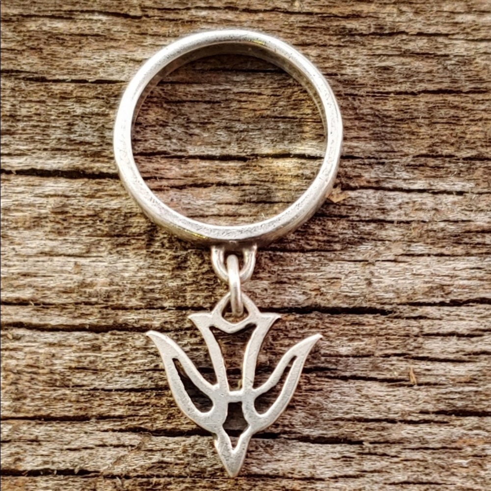 RETIRED JAMES AVERY DOVE DANGLE RING IN 925 STERLING SILVER
